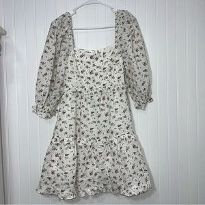 Storia size medium baby doll sleeve dress